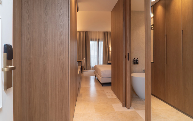 SH Villa Gadea Hotel