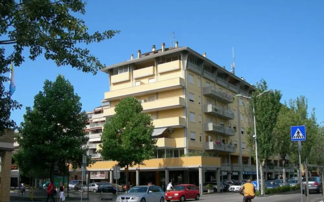 Spacious Apartment Near the Beach