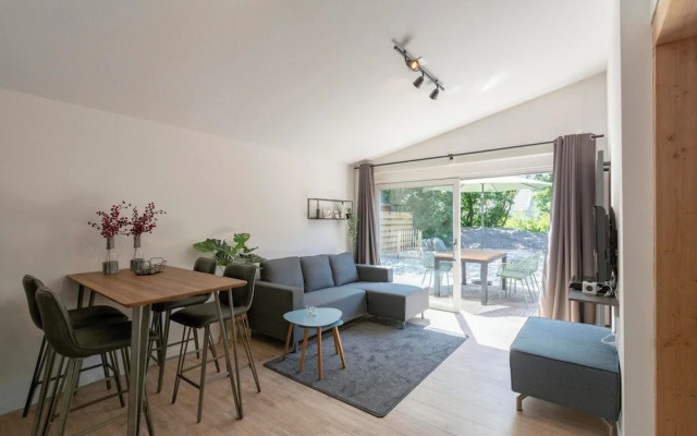 Luxurious Furnished Bungalow With Terrace
