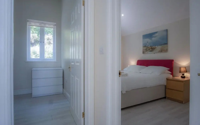 Campbell - 2 Bedroom Apartment - Pendine