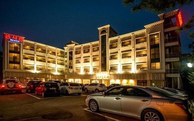 Goseong Sunshine Beach Pension