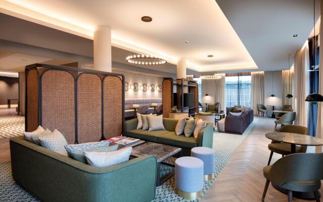 Staybridge Suites London Heathrow - Bath Road by IHG