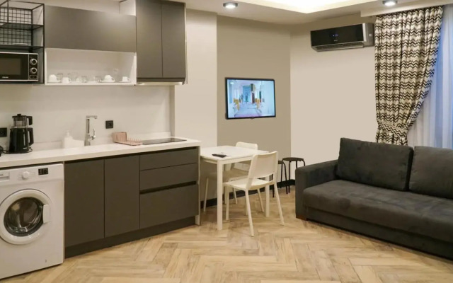 Meyde Boutique & Suites