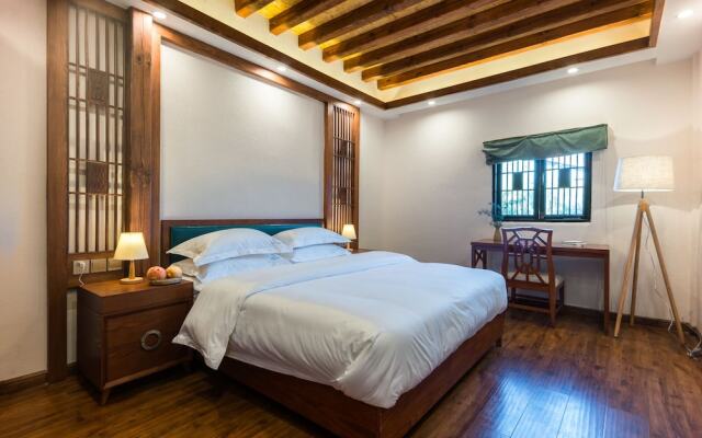 Lijiang Gemmer Hotel