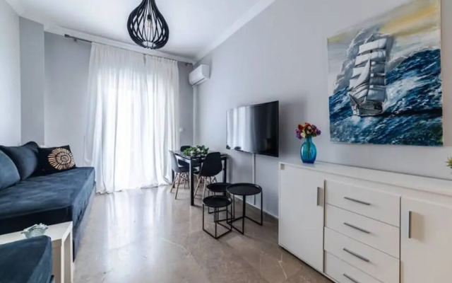 Bijou apartment in Glyfada center