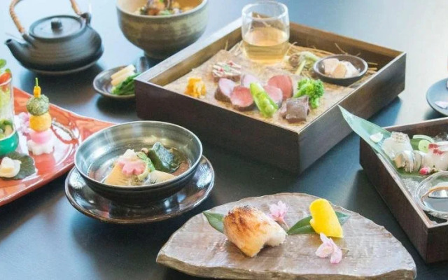 Tsukinose Onsen Botansou