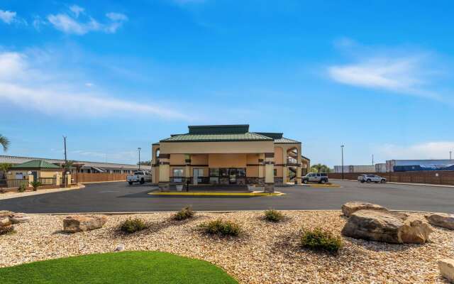 Quality Inn & Suites Dublin