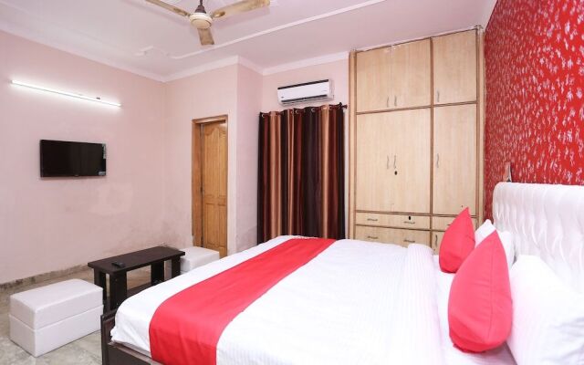 Oyo 26930 Suraj Legacy
