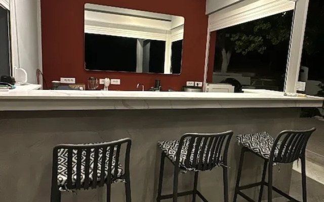 Kaloniki Rooms & Suites