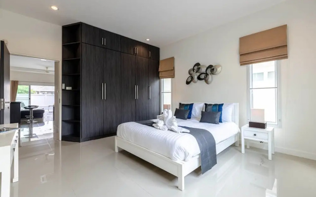 Private 3 BR Pool Villa  G49