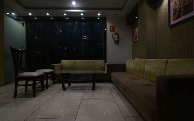 Treebo Trend Johri Regency