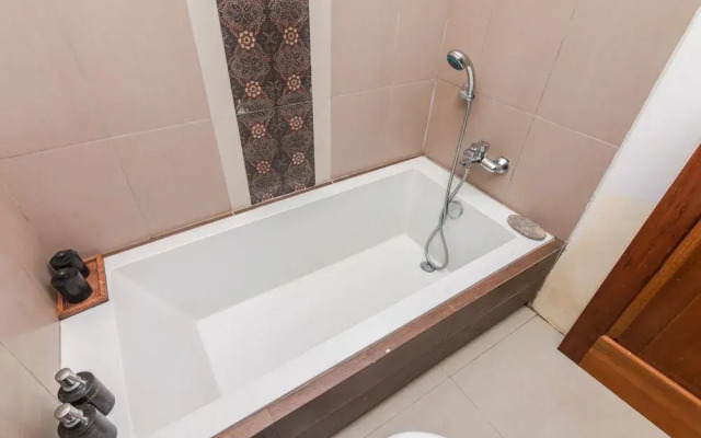 ZEN Rooms Ubud Tirta Tawar 2