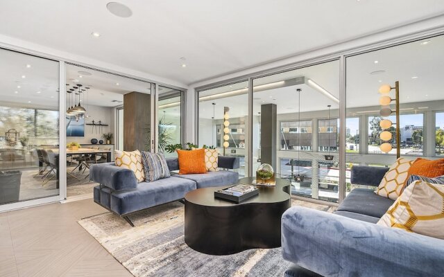 Global Luxury Suites Irvine
