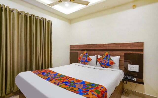 Fabhotel Raj Vihar Residency