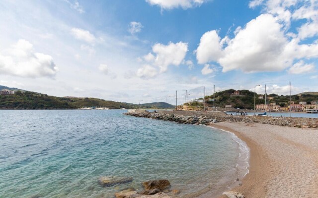 Amazing Apartment in Lacona - Capoliveri With 2 Bedrooms and Wifi