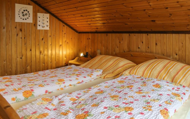 Nice Home in Extertal With 3 Bedrooms, Sauna and Wifi