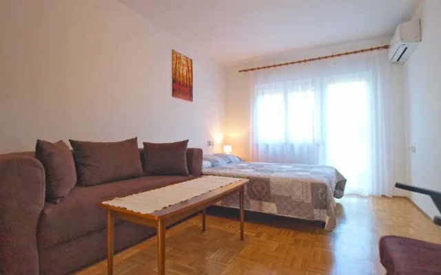 Apartment 1638