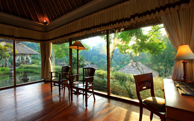 Santi Mandala Villa & Spa