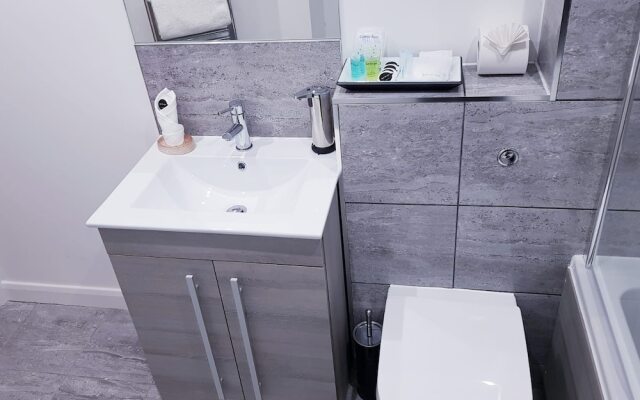Z Home Apartments