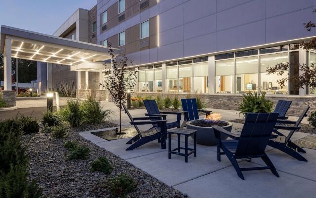 Microtel Inn & Suites By Wyndham Macedon