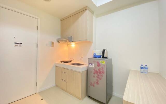 Homey Furnished 2Br Apartment At Parahyangan Residence