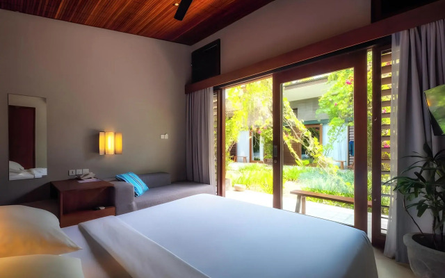 Hotel Komune and Beach Club Bali