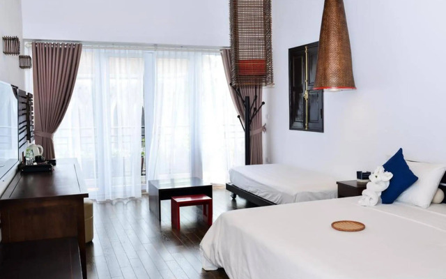 Cinnamon Cathedral Hotel