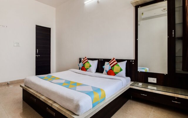 OYO 23562 Home Blissful 3BHK Nela Talaab