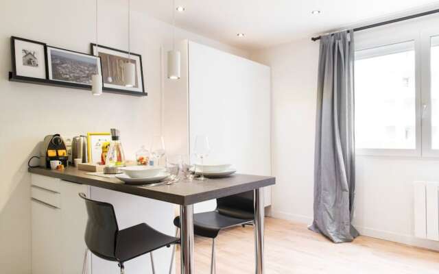 Unsejouranantes - le studio Fouré