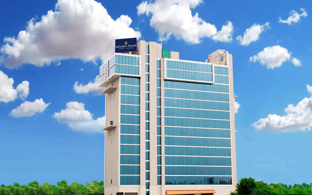 Golden Tulip Suites Gurgaon
