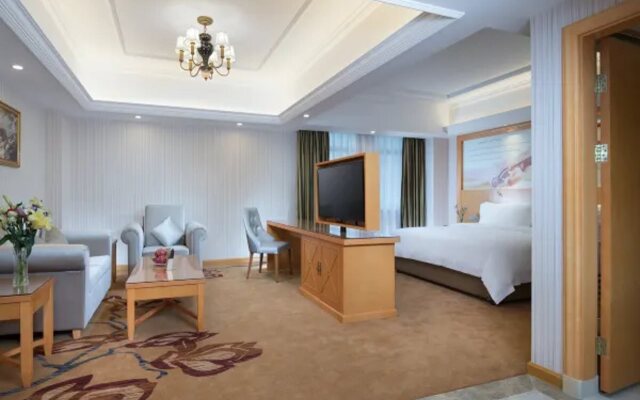 Vienna Hotel Guangdong Zhongshan Caihong Avenue