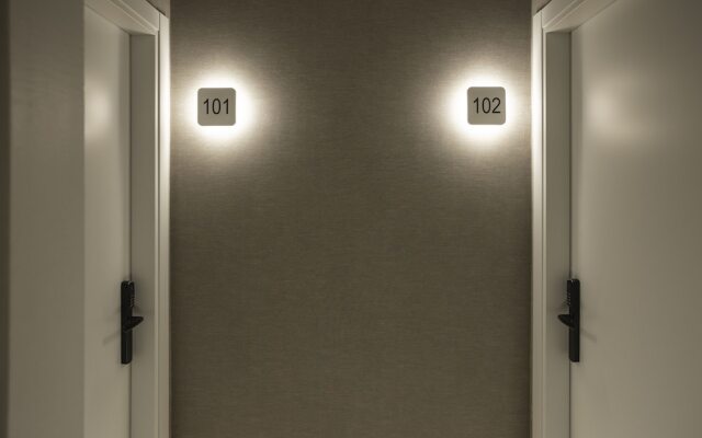 Fontanella by BCN URBAN ROOMS