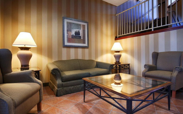 Best Western Plus Grapevine Inn