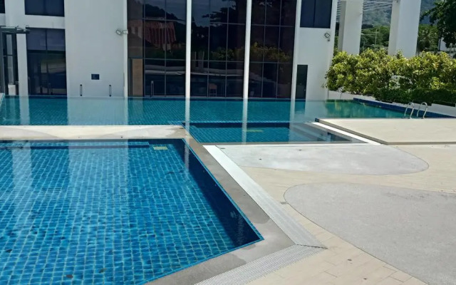 Penang Mutiara Beach Resort