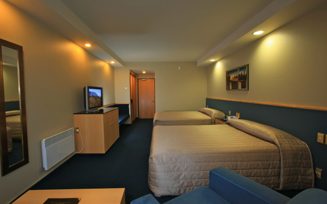 Distinction Luxmore Hotel – Guest Rooms – Te Anau