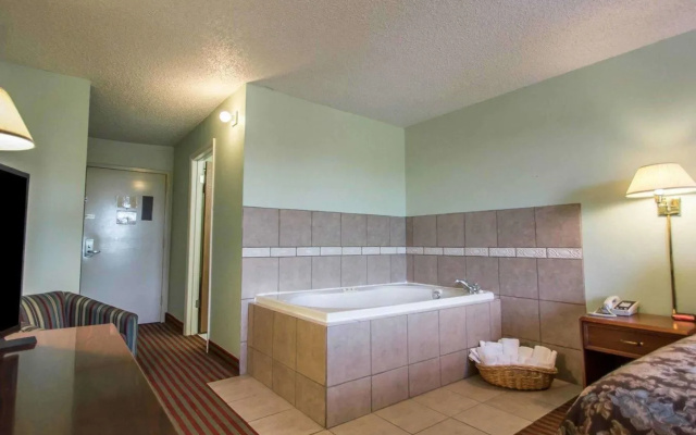 Rodeway Inn Lakeville - Finger Lakes Area