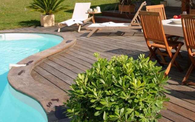 Domaine Du Grand Tourtre