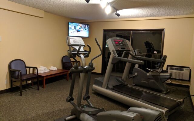 Rodeway Inn & Suites Portland