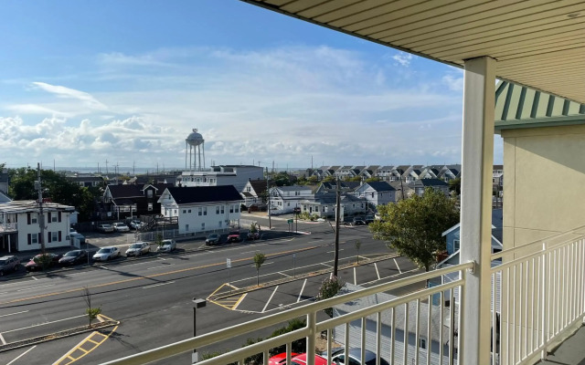 Sea Palace Inn