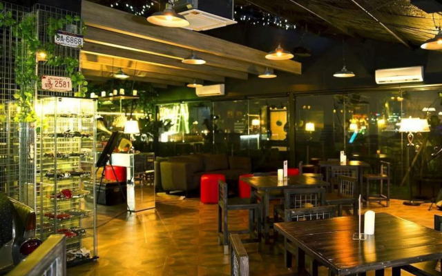 Dcozie Hotel by Prasanthi