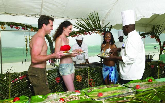 Diani Reef Beach Resort & Spa