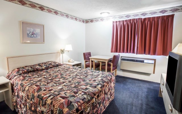Rodeway Inn and Suites Spokane