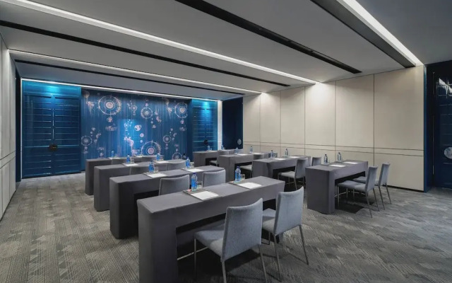 Hotel Indigo Suzhou Jinji Lake by IHG