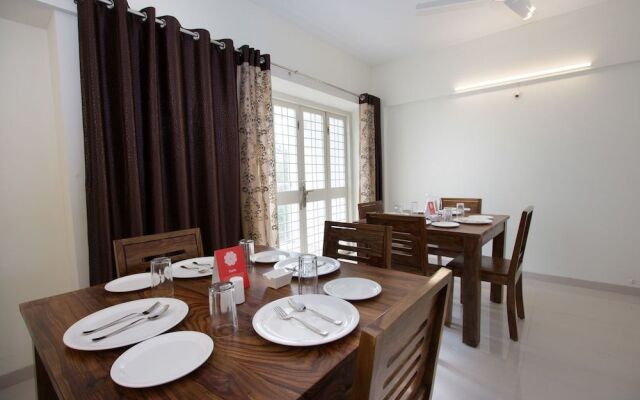 OYO 9052 Leisurely Abode