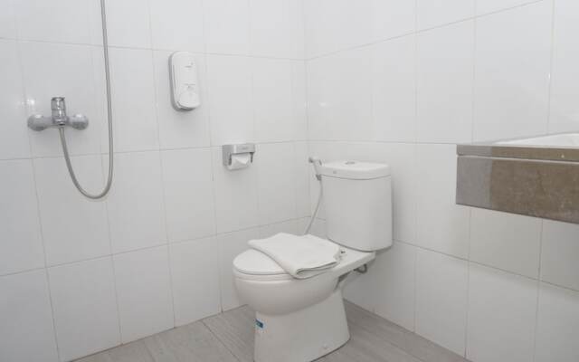 Cahaya 3 Hotel Near Juanda Airport