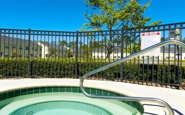 Club Cortile Resort