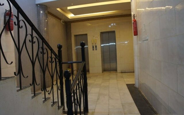 Al Hinawi Hotel