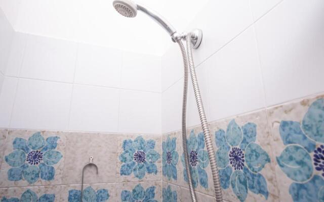 S173 - Sirolo, Ampio Trilocale Comodo Ai Servizi Sx