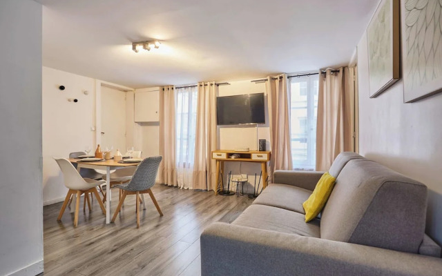 Apartment in the Heart of Paris 4 People