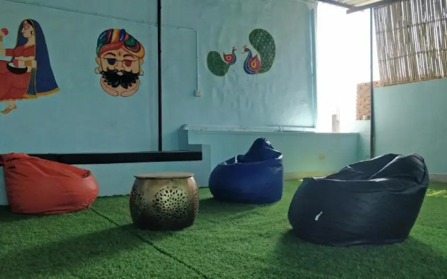 Sant Kripa Backpackers Hostel
